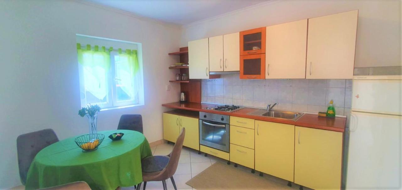 Apartment Fain - Private Parking ザダル エクステリア 写真
